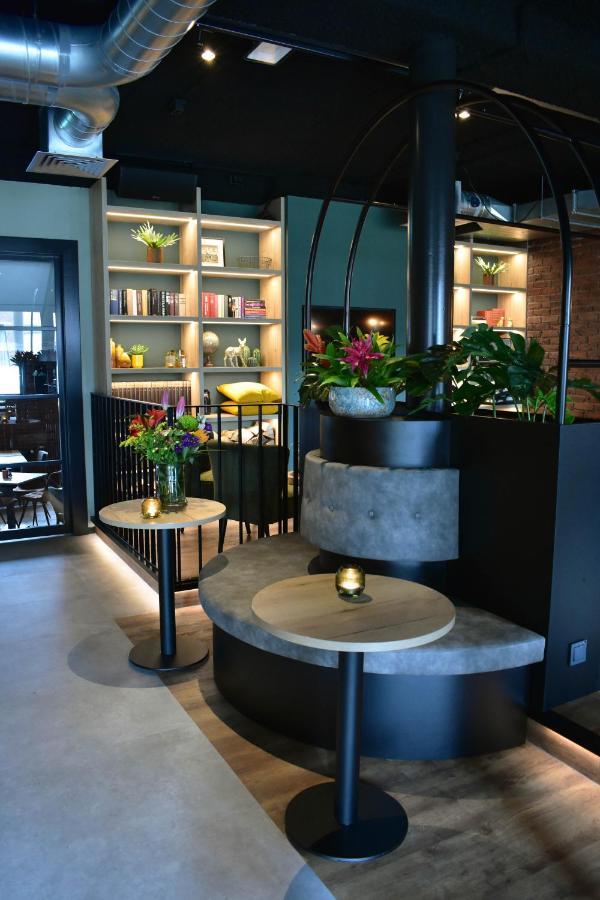 Hotel Rozenburg Eksteriør bilde