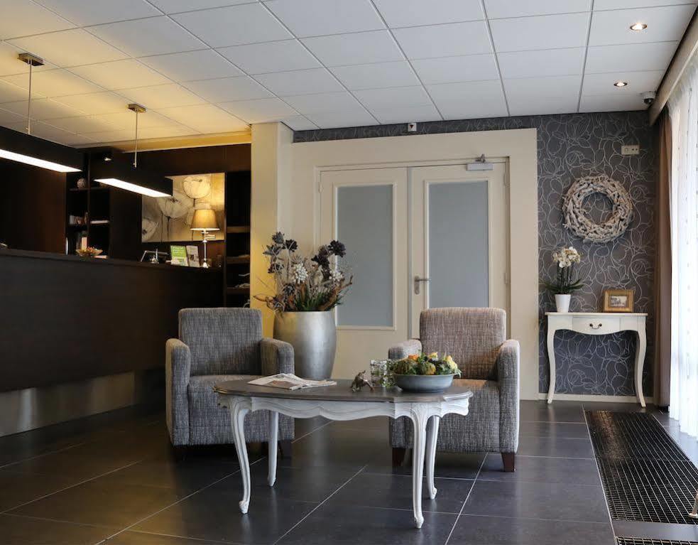 Hotel Rozenburg Eksteriør bilde